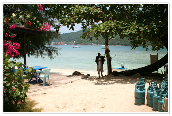 Diving at Perhentian Island in Malaysia