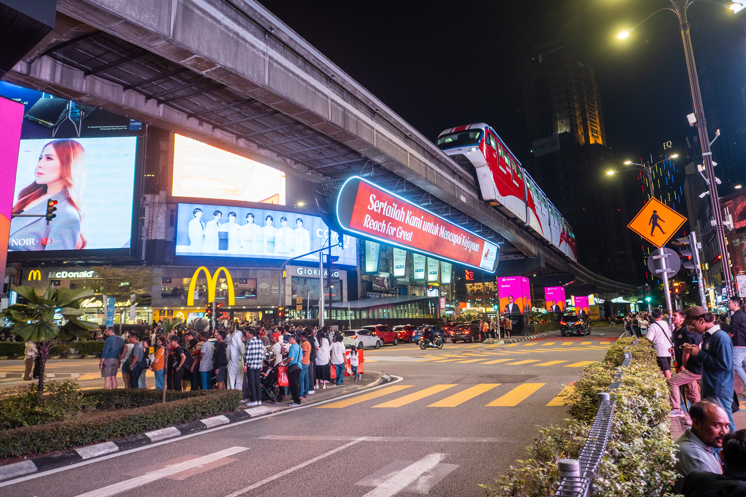 VPN for Travelers: How to Stay Connected and Safe Online in Malaysia